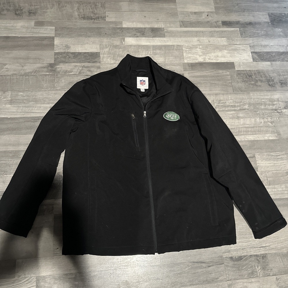 New York Jets Men's Size XXL WATERPROOF Soft Shell Jacket used MSRP $129